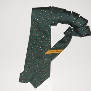 Men's SALVATORE FERRAGAMO‎ classic neck silk tie